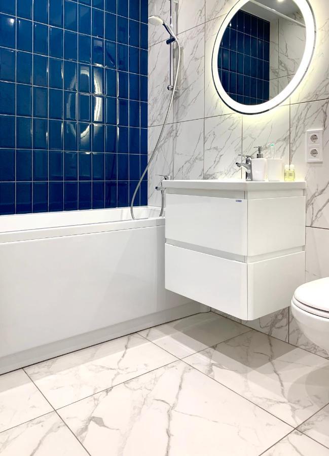 Navy City Center Apartment Двокімнатні Апартаменти В Центрі Міста 폴타바 외부 사진